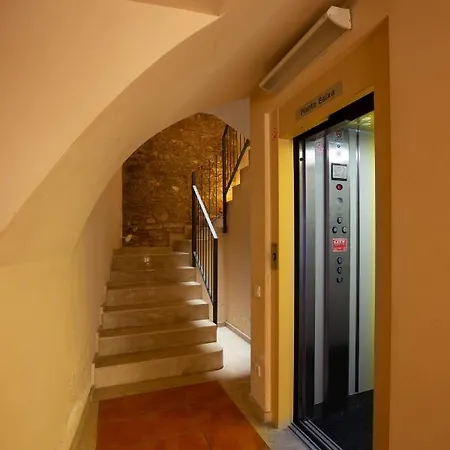 Atic Duplex Amb Encant A 10 Minuts De L' Estany 班约莱斯